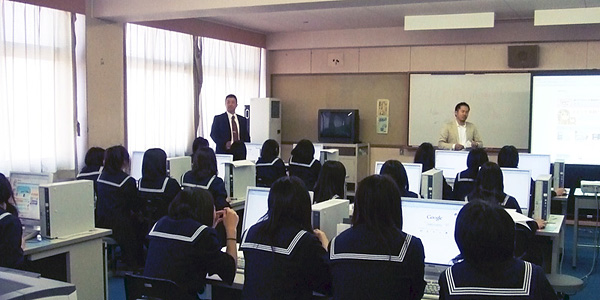 愛知県立一宮商業高校でドロップシッピング授業を開催